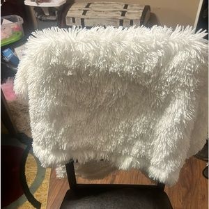 Emma Faux Fur Throw